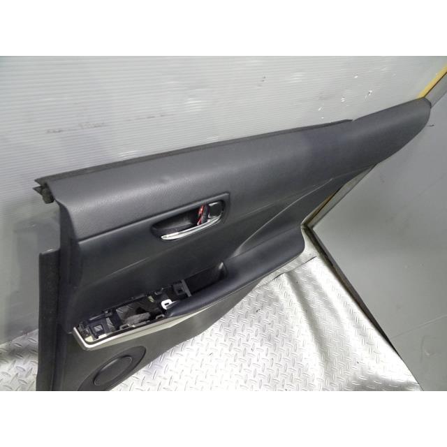 レクサス（LEXUS） IS DAA-AVE30 R リア リヤ 右 ドア 内張り 右後 3R1 