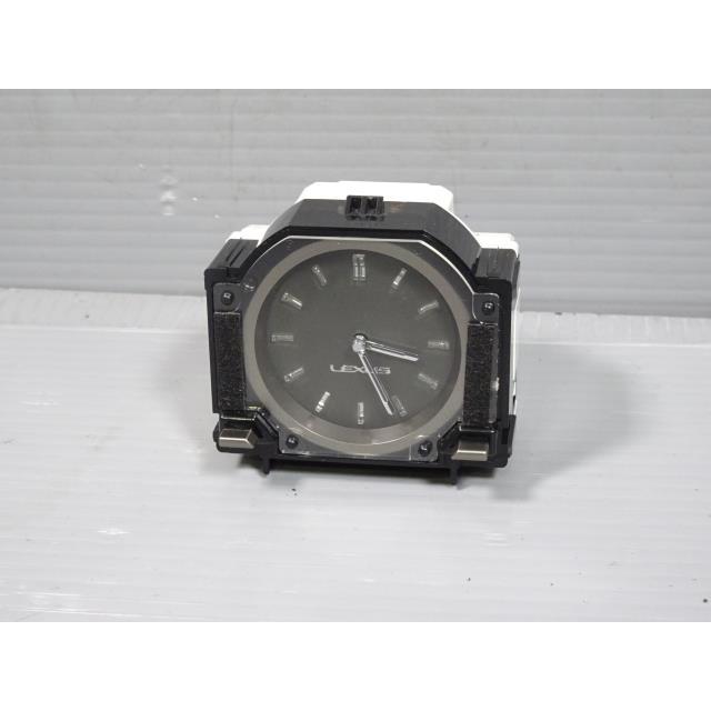 レクサス（LEXUS） IS DAA-AVE30 時計 3R1 83910-53130 IS300H