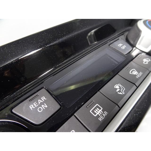 セレナ DAA-GFC27 エアコン スイッチ パネル A/C XAM カルソニック