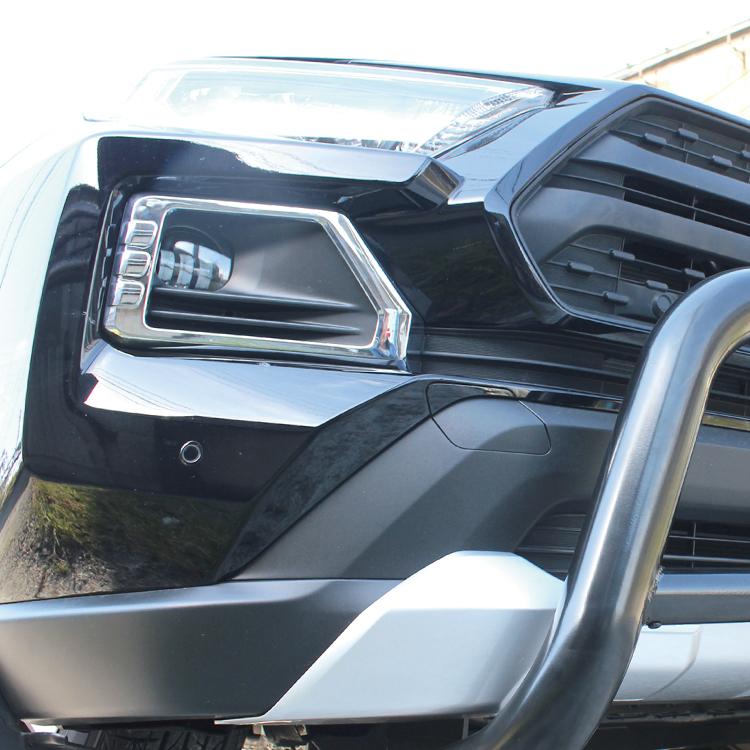 数量限定　RAV4 アドベンチャー用　フォグランプガーニッシュ 新型 RAV4 ラブ4 50系 アドベンチャー メッキ フォグランプ