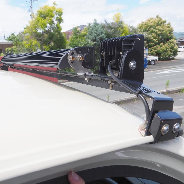 LEDライトパー　LEDスポットライト　ブラケット付き　200系ハイエース ハイエース 200系 1〜7型 ルーフライトマウント ブラケット