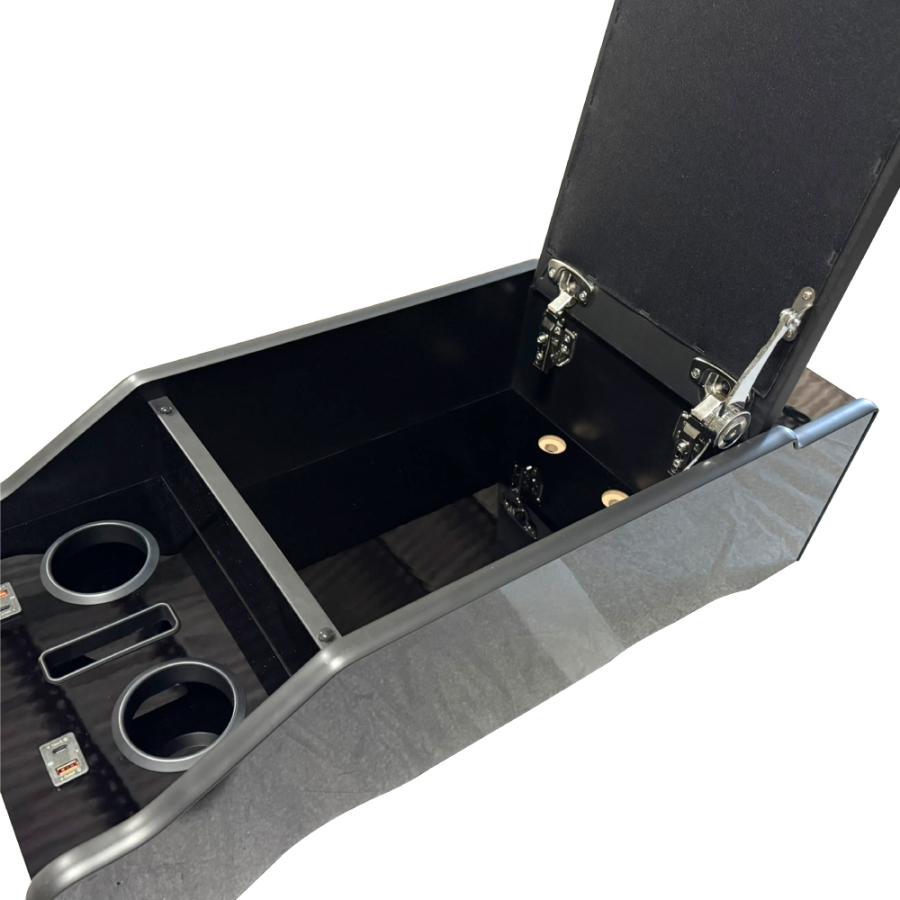 ハイエース 200系 スーパーGL パーツ 1〜8型 センター コンソールボックス アームレスト 充電器搭載 PD USB typeC Cタイプ 収納 肘置き |  | 11