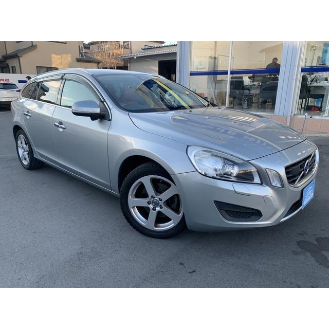 支払総額850 000円 ボルボ ローン最低月額9 500円 V60 シートヒーター 中古車 ボルボ