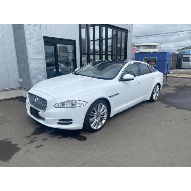 中古車 ジャガー Xj ジャガー Xj ポラリスホワイト D車 自動車 右h 213 28 厳選中古車ショッピング