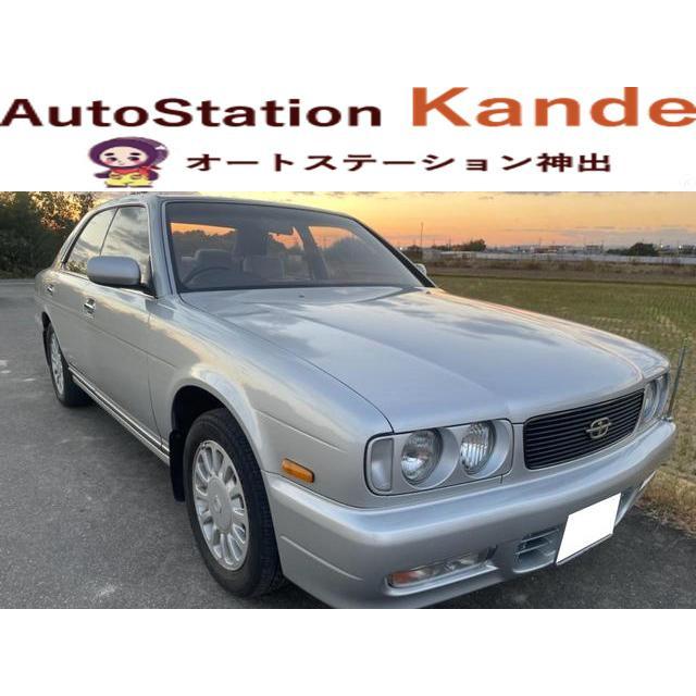 中古車 日産 グロリア 後期モデルtベルト交換済2 0丸目4灯 割引