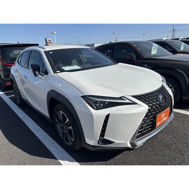 支払総額2,277,000円】中古車 レクサス UX 禁煙車 黒革シート 純正10.3