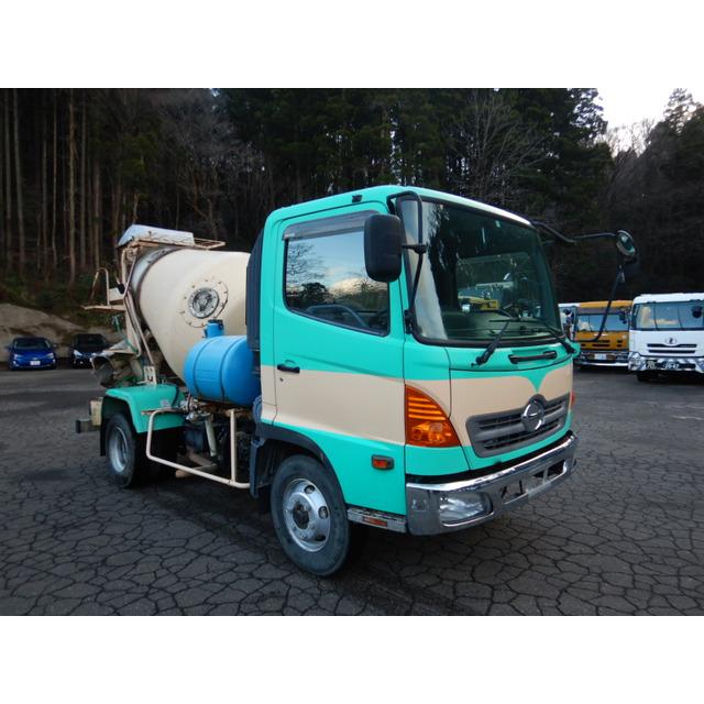 【支払総額2,370,000円】中古車 日野 レンジャー コンクリートミキサー カヤバ 6速MT : 厳選中古車ショッピング - 通販 ...