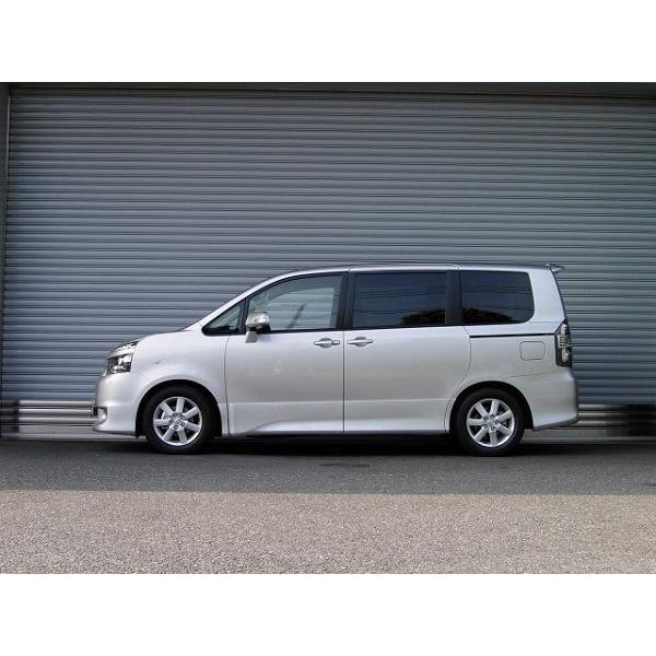 RSR Ti2000ダウンサス ヴォクシー ZRR70W/FF H19/7〜H22/3 ＺＳ T665TWの画像