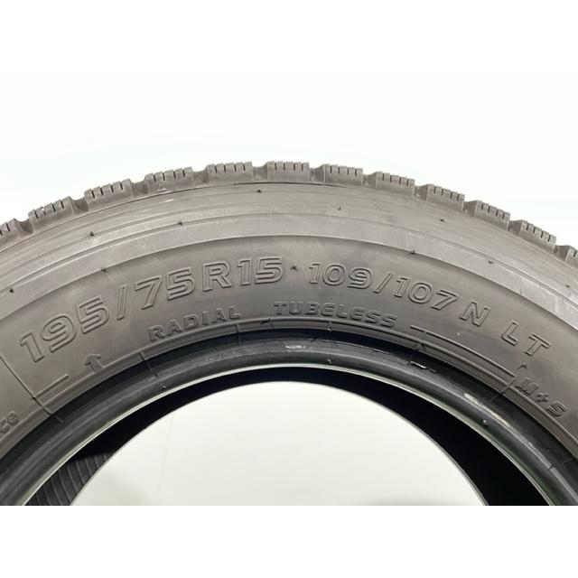 ☆送料込み☆ 195/75R15 109/107L LT TOYO DELVEX M634 ミックス 