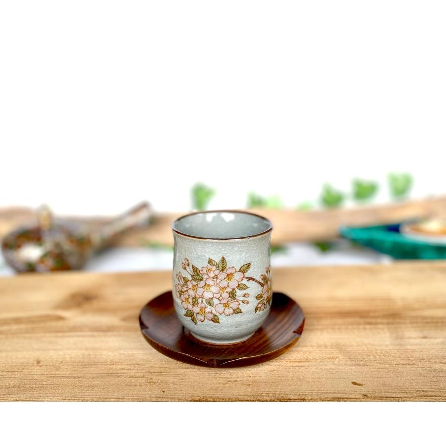 九谷焼 高級 陶磁器 湯呑 湯飲み 大 しだれ桜 裏絵(Kutani teacup