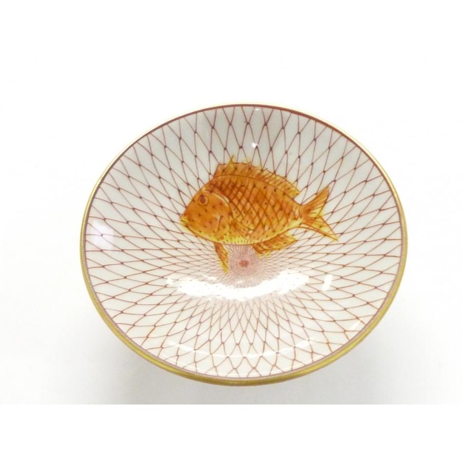 九谷焼 高級 陶磁器 飾り盃 赤絵細描網紋 鯛 黄地赤彩 桐箱入り ギフト