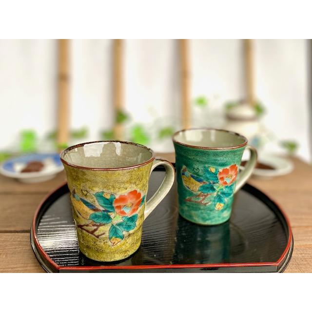 九谷焼 高級 陶磁器 ペアマグカップ 椿に鳥 黄塗り&緑塗り 裏絵(Kutani