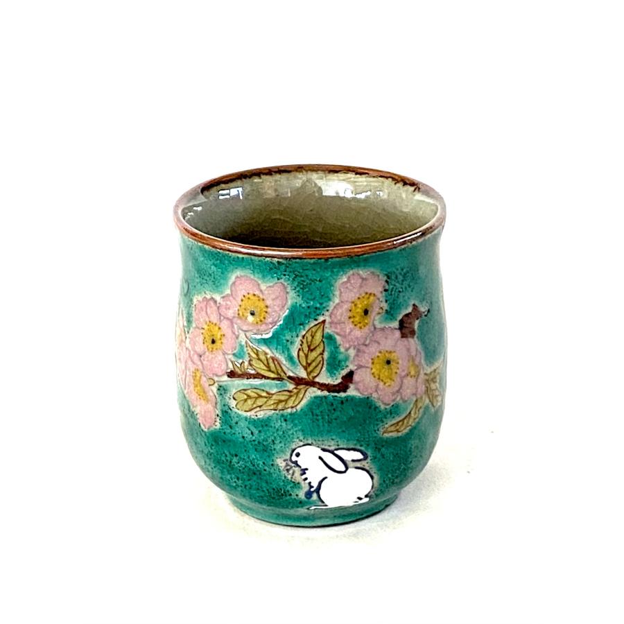 九谷焼 高級 陶磁器 湯呑 大 白兎ソメイヨシノ緑塗り 裏絵(Kutani 