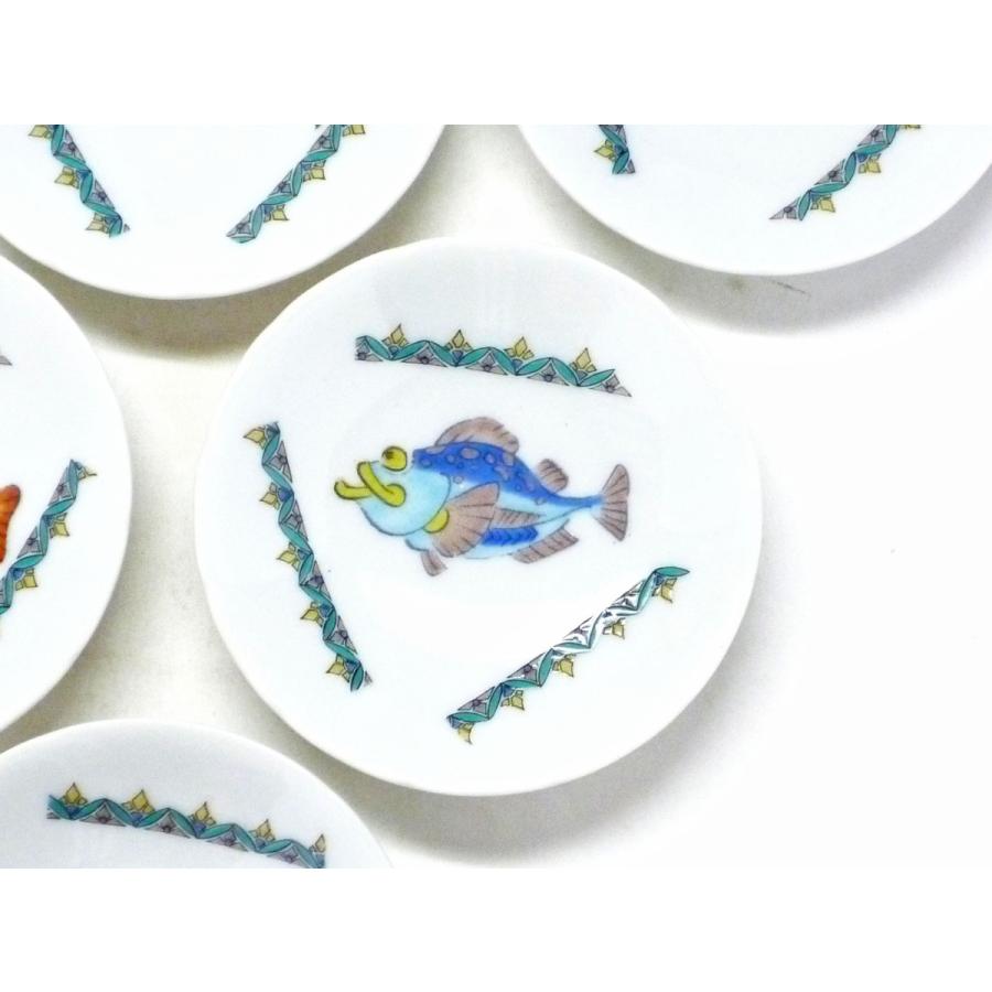 魚の絵のお皿