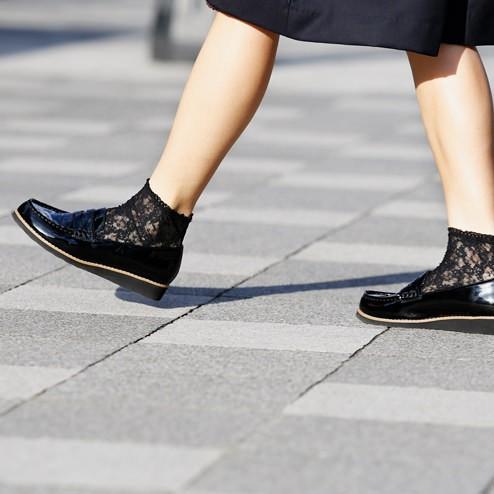 靴下屋 レディース 靴下 縫製レースショートソックス タビオ