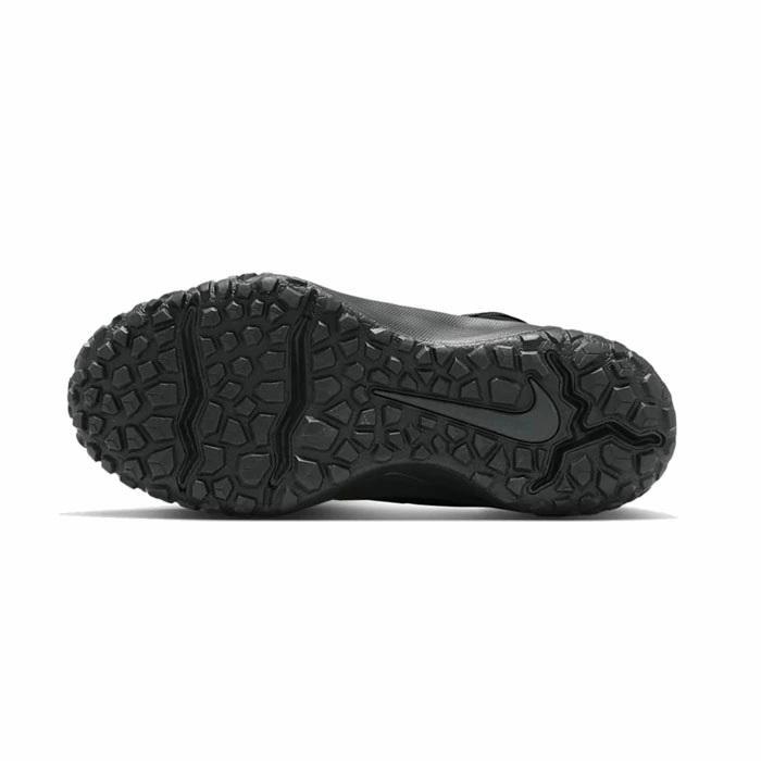 NIKE（ナイキ） スニーカー テラスカウト GS ブラック NIKE TERRA