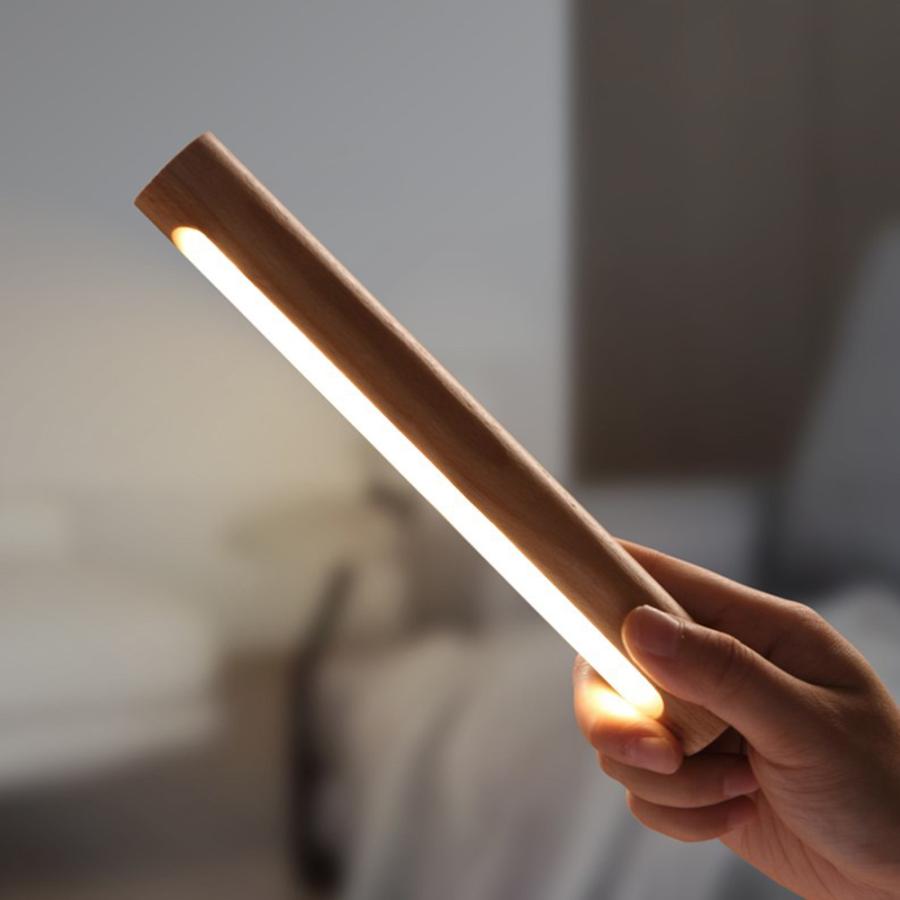 LEDの木製の電気スタンド led マグネット固定読書灯 usb電池式 デスク