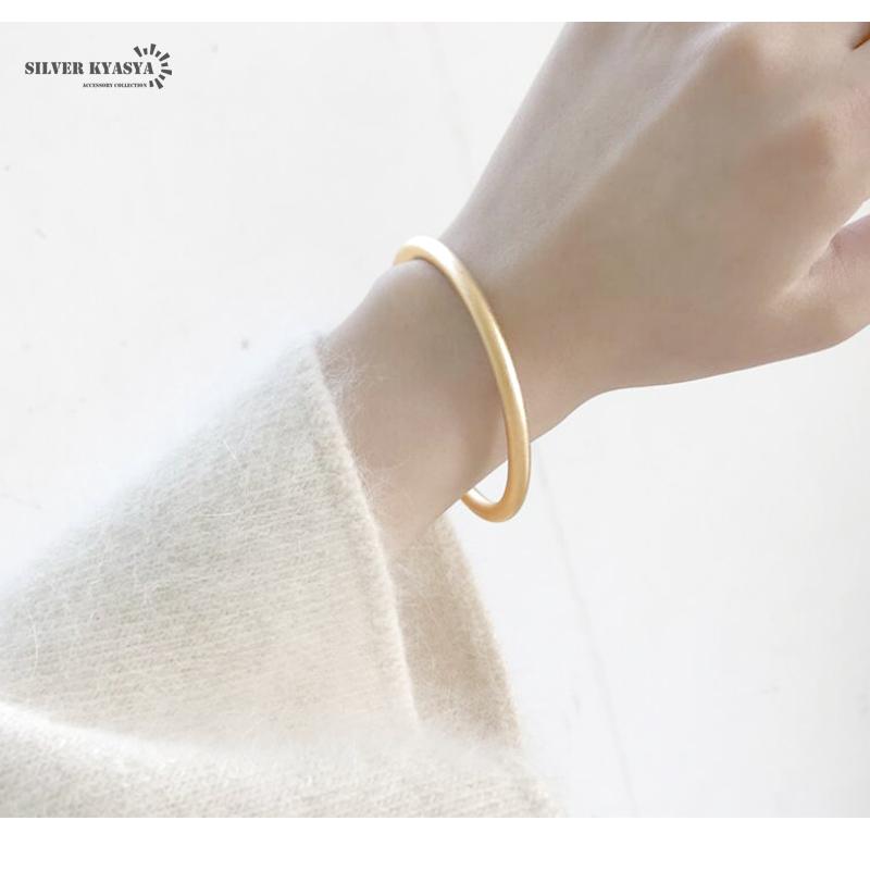 シンプルバングル ゴールドバングル ブレスレット 18K つや消し シンプルバングル ゴールドバングル ブレスレット 18K つや消し
