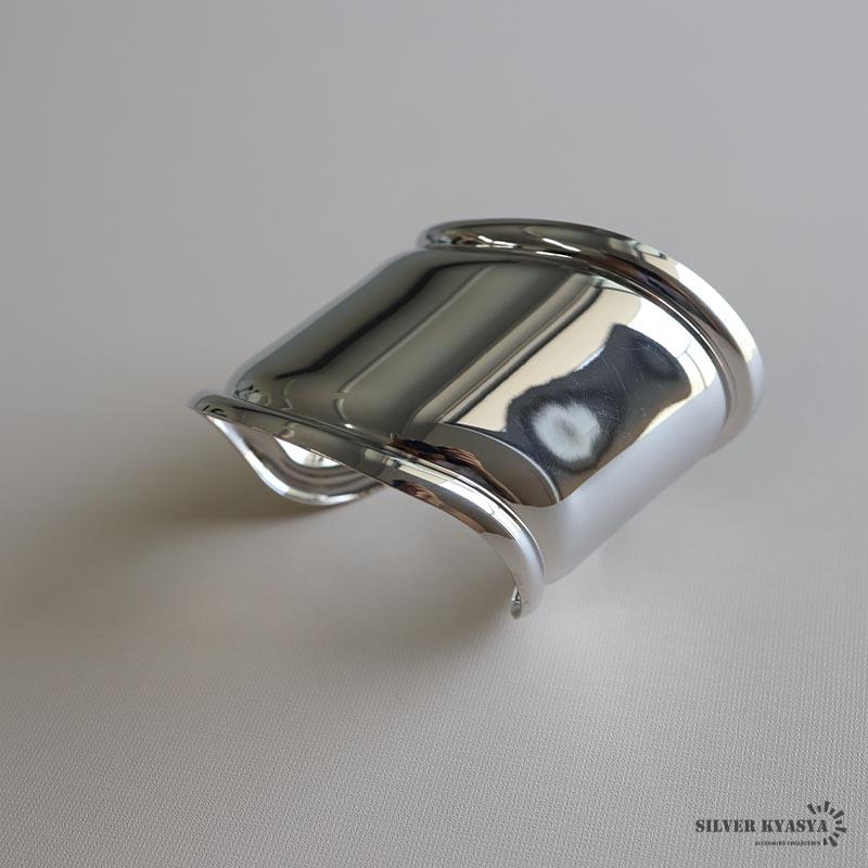 複数買いで最大300円OFFクーポン／ワイドバングル シルバー 太め