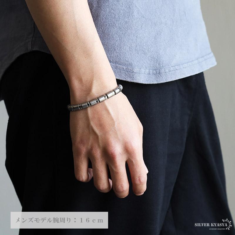 ＼2個で10％OFF 3個で20％OFFクーポン／純チタン 60粒 ゲルマニウムブレスレット シルバー Titanium チタンブレスレット 軽い スポーツ 磁力 磁性 爆買の画像