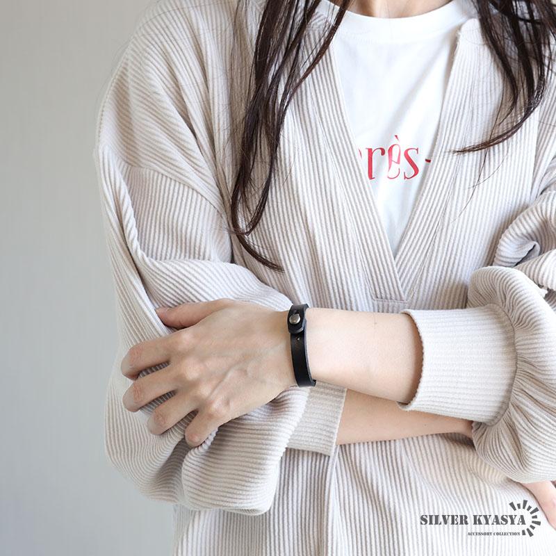 シンプルな本革ブレスレット 3色 2サイズ レザーブレスレット ブラック