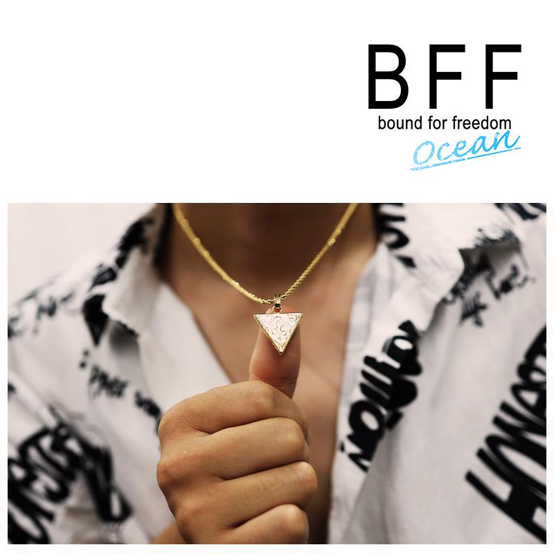 複数買いで最大300円OFFクーポン／BFF ブランド トライアングル