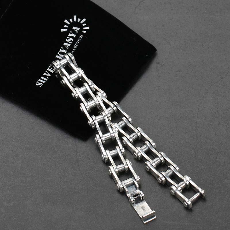 【新品同様 / 希少】 シルバー925 バイクチェーン ブレスレット オートバイ チェーン アクセサリー 重厚 人気 存在感抜群 【NAN7531999928】(26818円)