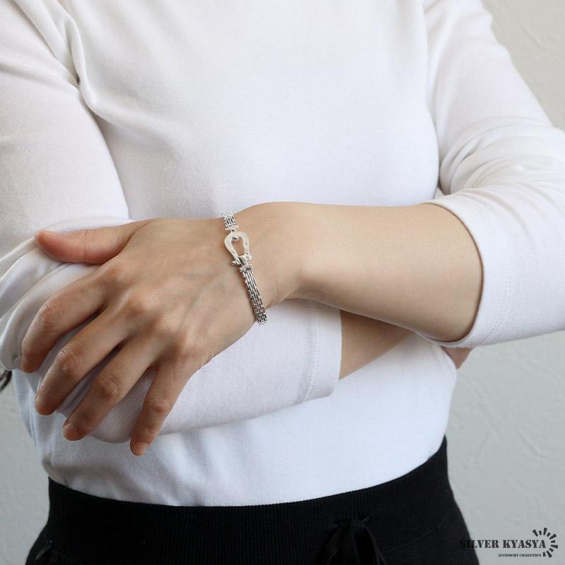 馬蹄バングル 透かし ホースシューバングル シルバー925 シルバー 銀色