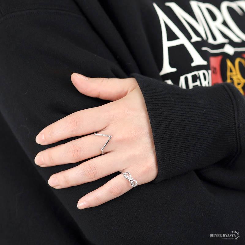 シルバー925 リング 指輪 レディース シルバー 小ぶり リボンリング ピンキーリング 金属アレルギー フリーサイズ | ブランド登録なし | 02