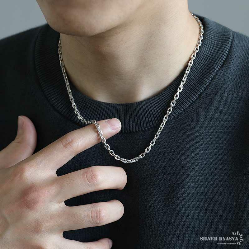 複数買いで最大300円OFFクーポン／シルバー925 あずきチェーン