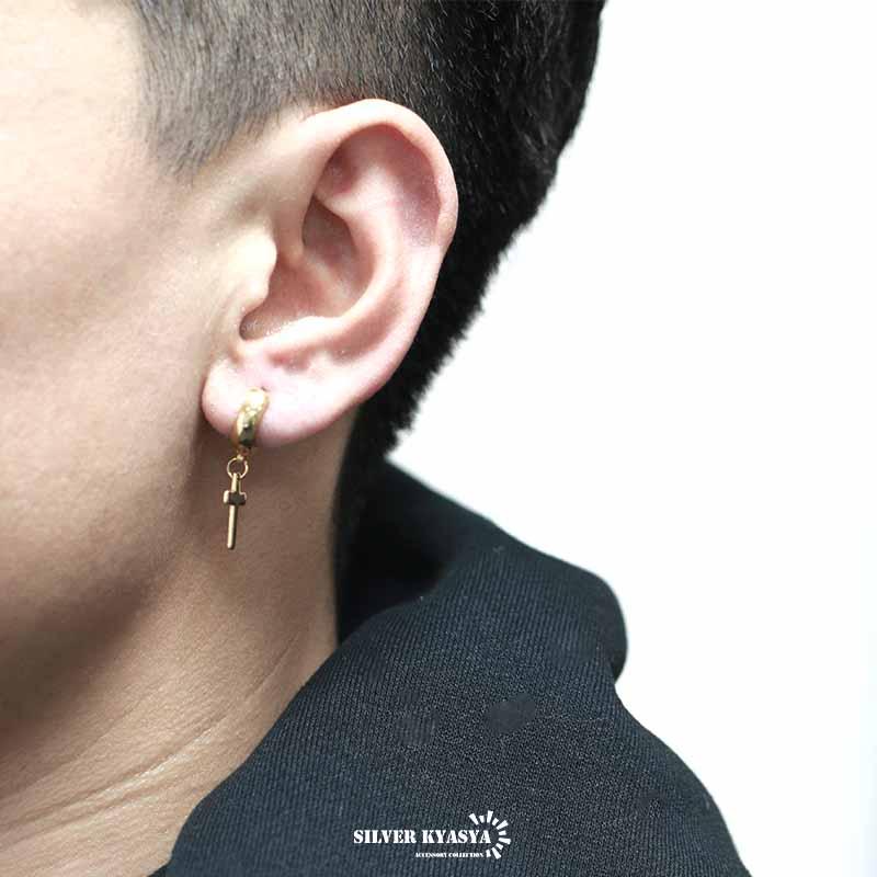 両耳 クロス フープピアス ゴールド シルバー ブラック シンプル