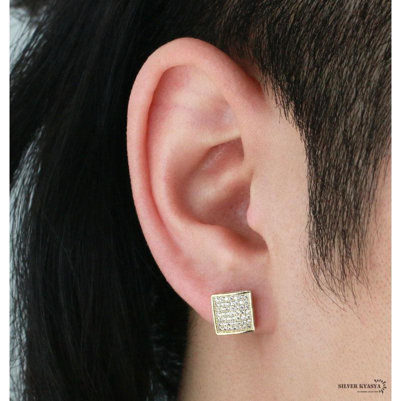 複数買いで最大300円OFFクーポン／両耳用 スタッドピアス CZ パヴェ 爪