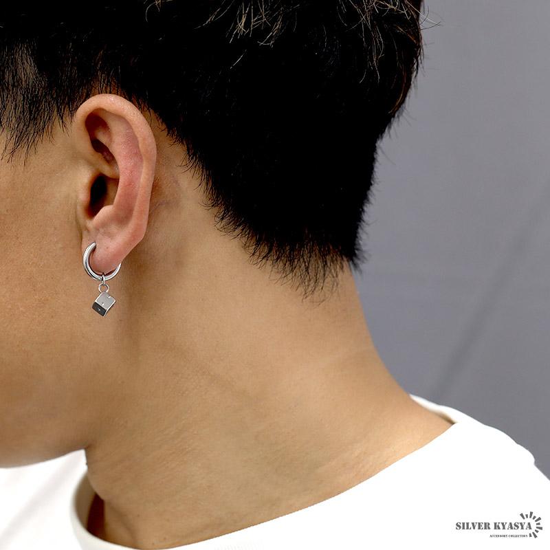 片耳 サイコロピアス シルバー ブラック メンズピアス 骰子