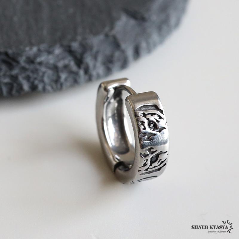 複数買いで最大30％OFFクーポン／ステンレス タイガーピアス 虎ピアス