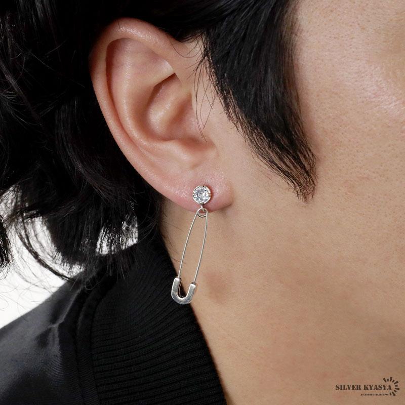 複数買いで最大300円OFFクーポン／シルバー925 安全ピンピアス