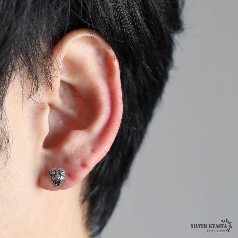 シルバー925 タイガーピアス 虎ピアス スタッドピアス 小ぶり アニマル