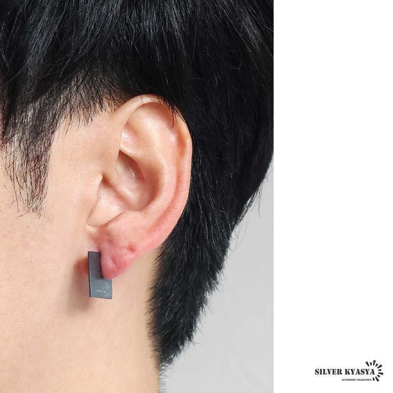 シルバー925 プレートピアス ブラックピアス スクエアピアス スタッド