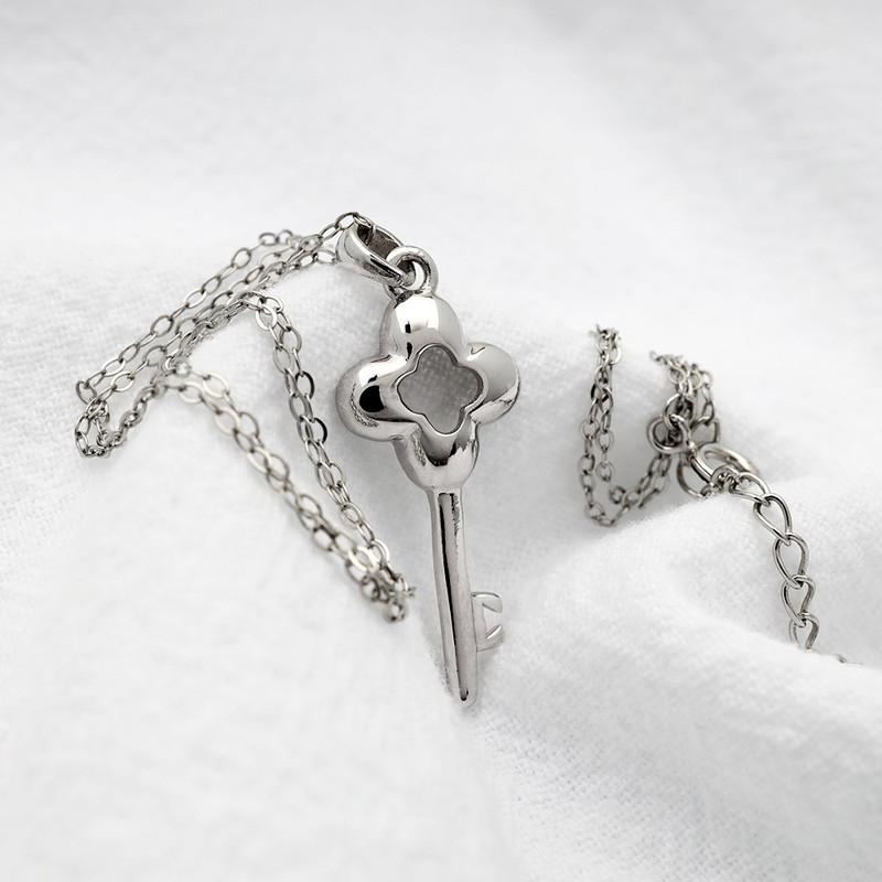 クーポンで10％OFF FILL HEARTS ネックレス シルバー Clover & Key 四