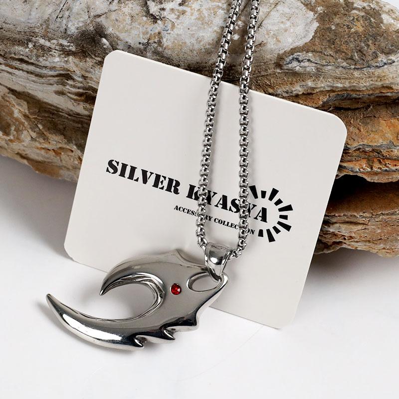 複数買いで最大30％OFFクーポン／ステンレス 炎 ネックレス シルバー