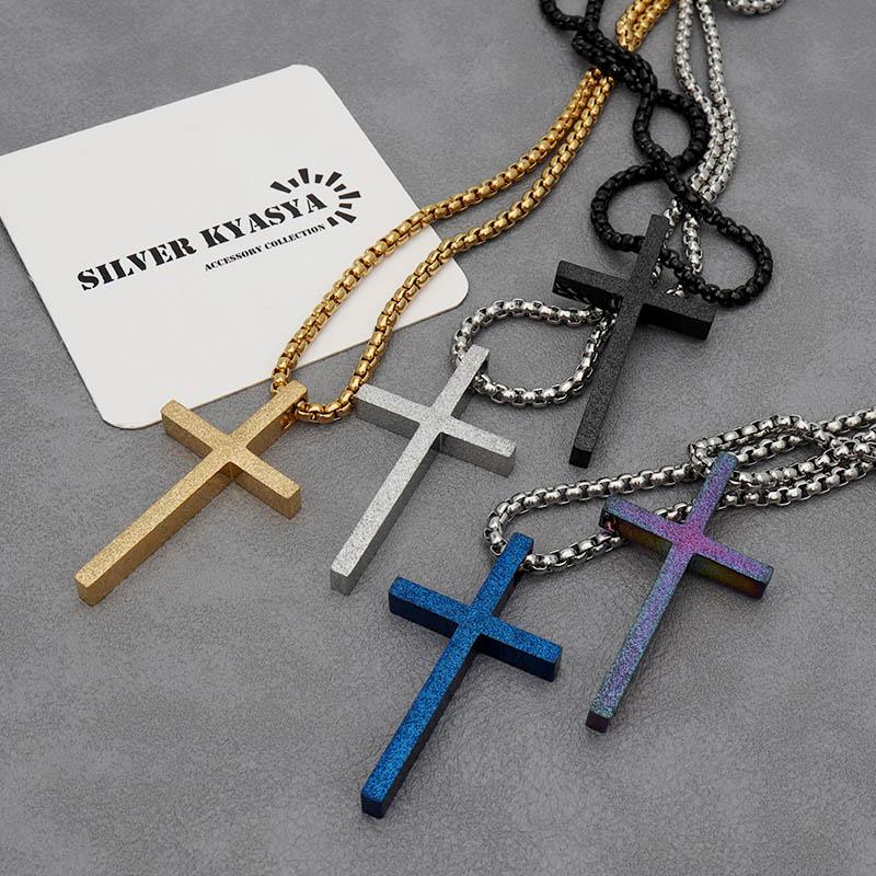 複数買いで最大30％OFFクーポン／グリッター クロスネックレス