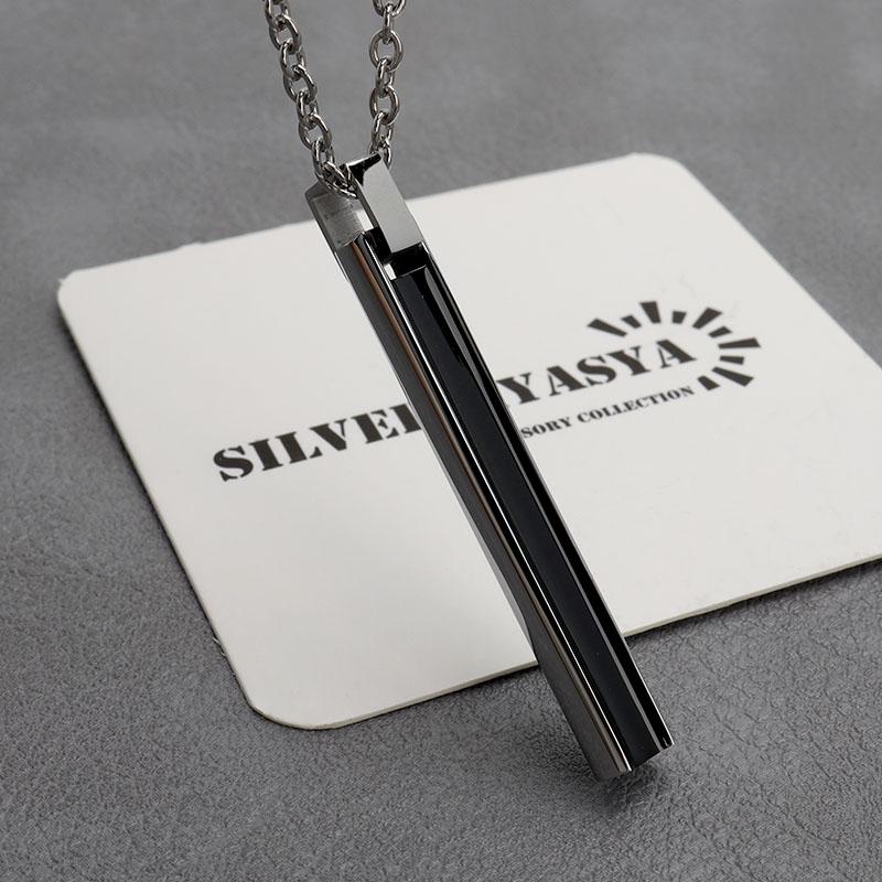 複数買いで最大300円OFFクーポン／ステンレス製 スティックネックレス