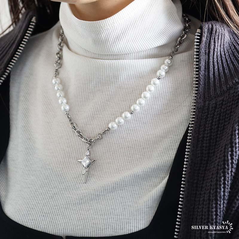 複数買いで最大300円OFFクーポン／ステンレス クロスネックレス パール