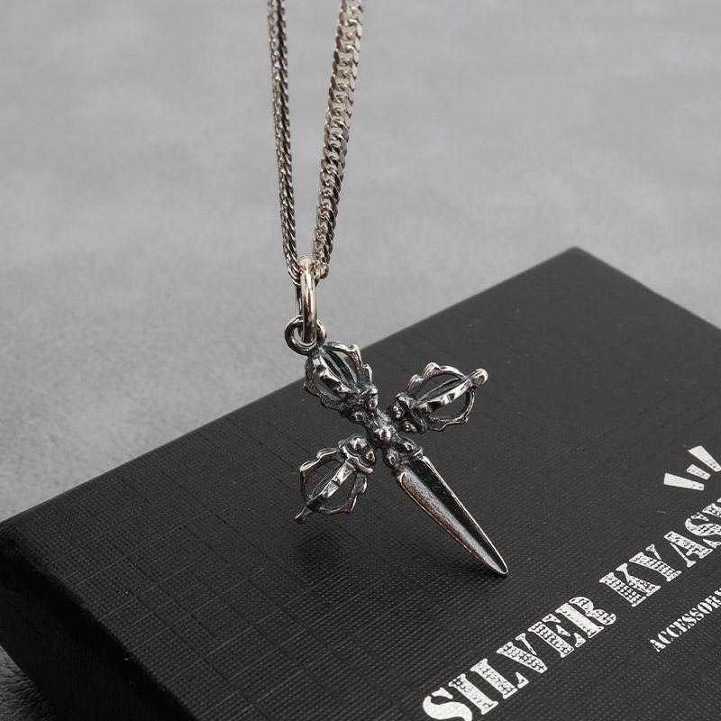 複数買いで最大300円OFFクーポン／シルバー925 十字五鈷杵ネックレス