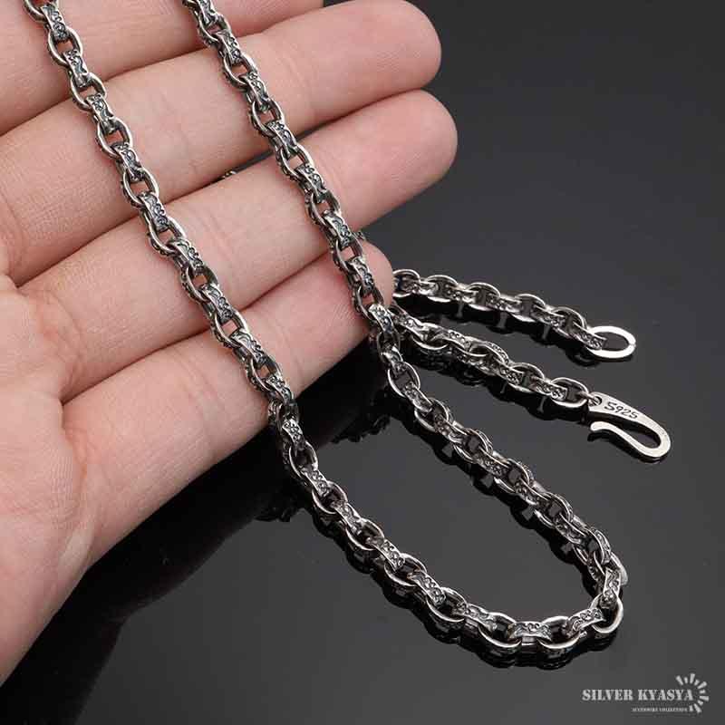 複数買いで最大30％OFFクーポン／シルバー925 唐草模様 ネックレス