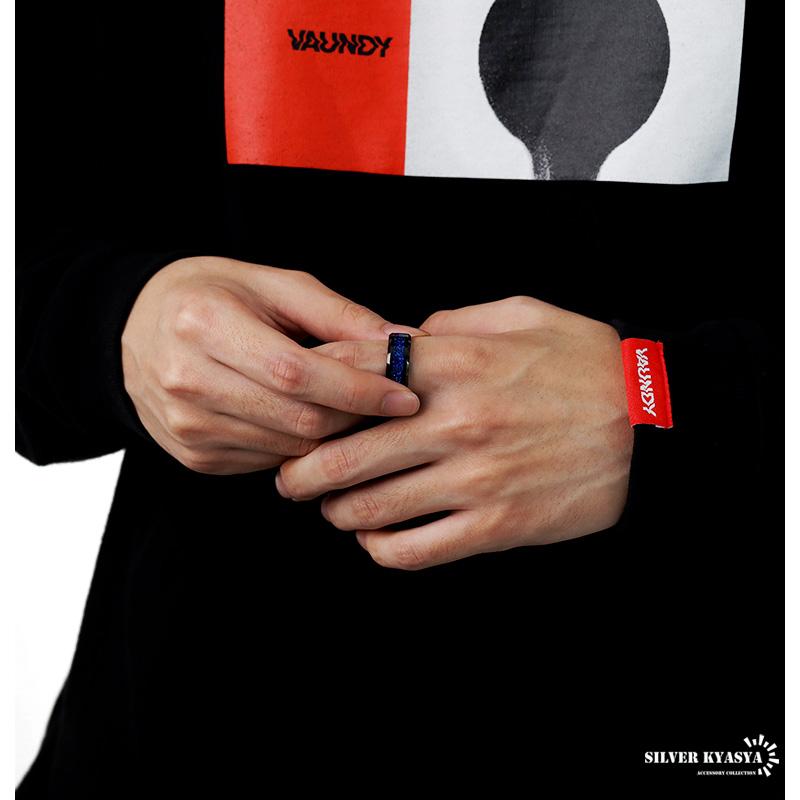 タングステン ブルーリング 指輪 メンズ リング ブルー 青 ブラック メタリック 金属アレルギー対応 専用BOX付属 :r324:SILVER  KYASYA - 通販 - Yahoo!ショッピング