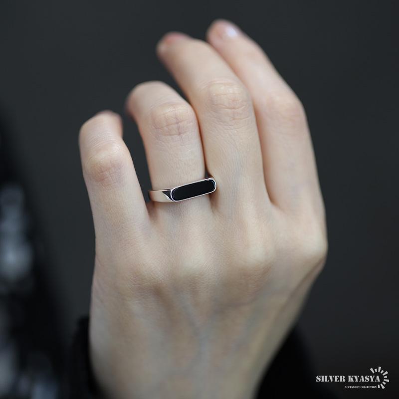 複数買いで最大300円OFFクーポン／シルバー925 印台リング ブラック