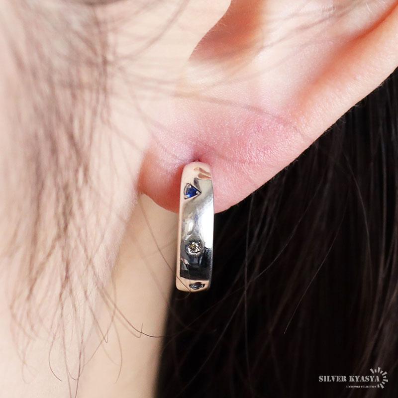 シルバー925 Silver 透かし幾何学デザインフープピアス/軽研磨仕上げ