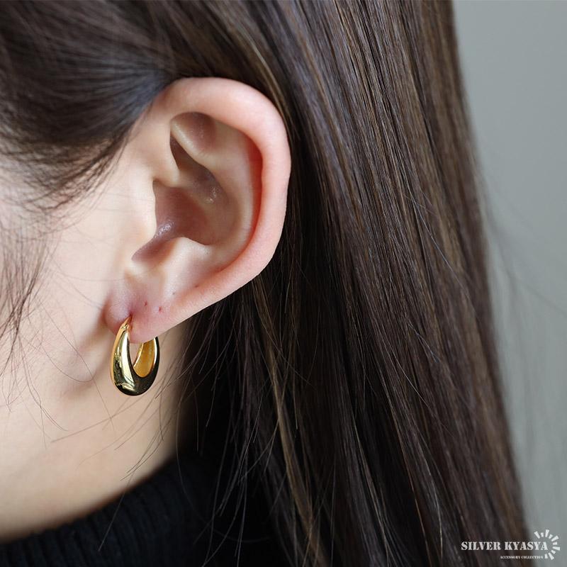 シルバー) シルバー925 フープピアス ぷっくり 大ぶりピアス ゴールド