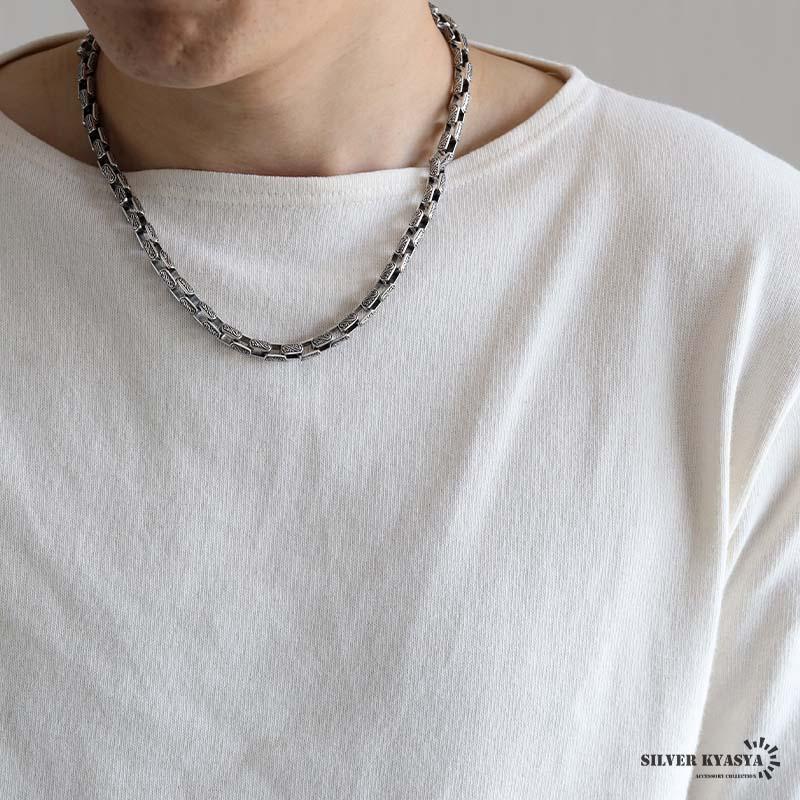 シルバー925 唐草ネックレス チェーンネックレス ごつめネックレス 重厚感 太幅 ワイド アラベスク 男性 メンズ 金アレ対応の画像