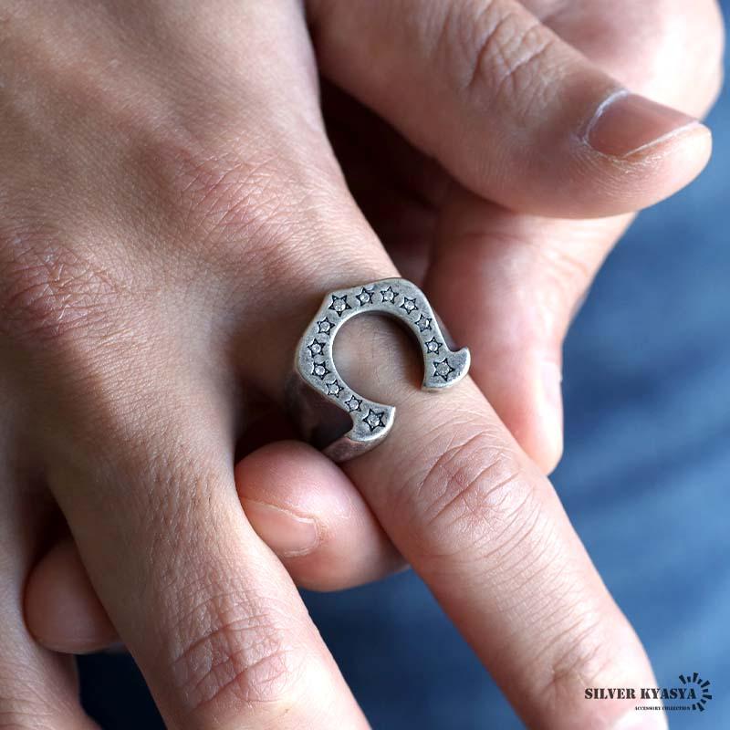 17号) 馬蹄リング アンティーク シルバー ホースシューリング 印台